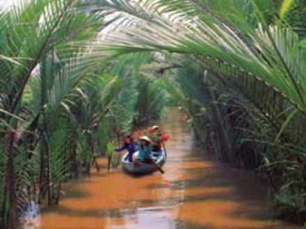 Mekong delta motorbike tours from saigon