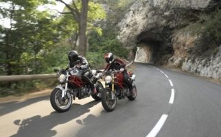 vietnam motorbike tours along southern coast 322x200 - homepage