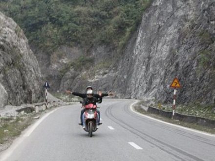 Ha Giang motorbike tours, Ha Giang motorcycle trips