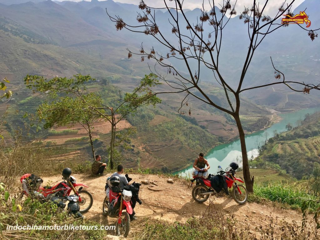 Bac Ha motorbike trip to Hoang Su Phi and Ha Giang 3 HA GIANG MOTORBIKE TOUR TO HOANG SU PHI - 3 DAYS