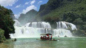 Ban Gioc The majestic beauty of Ban Gioc Waterfall in Cao Bang