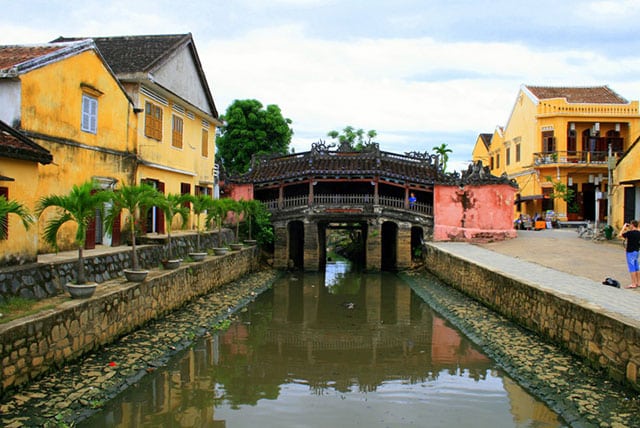Vietnam Motorbike Tour on Ho Chi Minh Trail from Hanoi to Saigon: Hoi An - Relaxation by Yourself Vietnam Motorbike Tour on Ho Chi Minh Trail from Hanoi to Saigon: Hoi An - Relaxation by Yourself