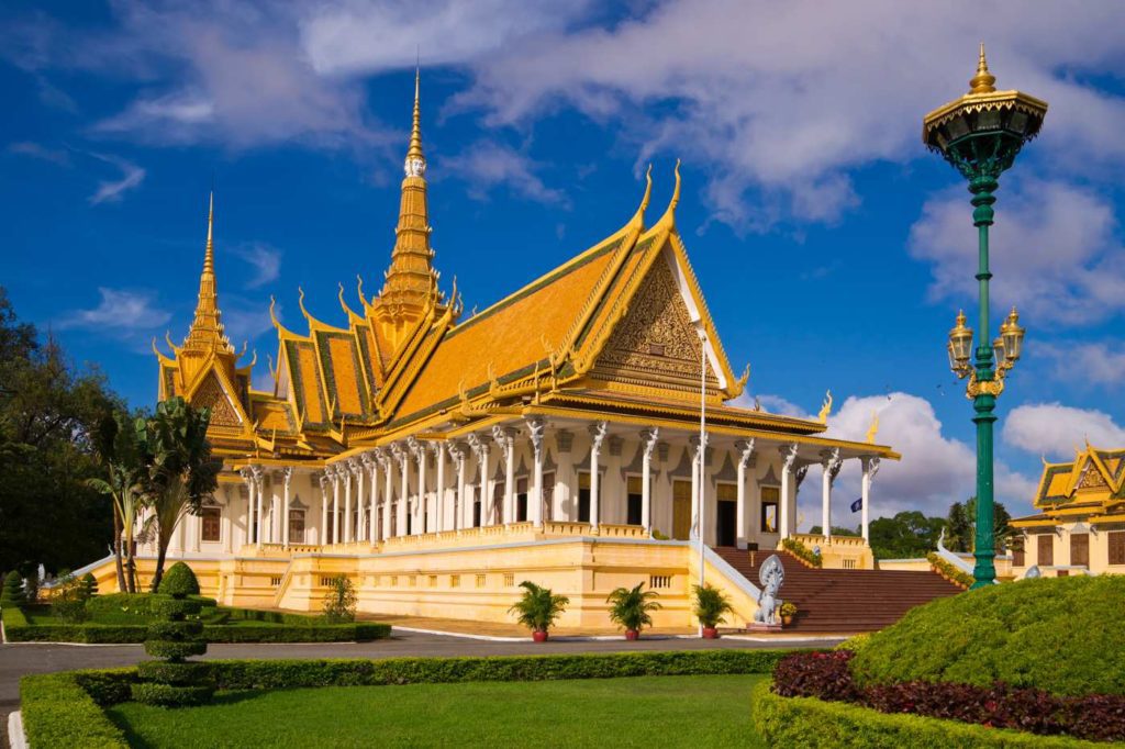 Phnom Penh Loop Motorbike Tour to Siem Reap, Kampong Thom Phnom Penh Loop Motorbike Tour to Siem Reap, Kampong Thom