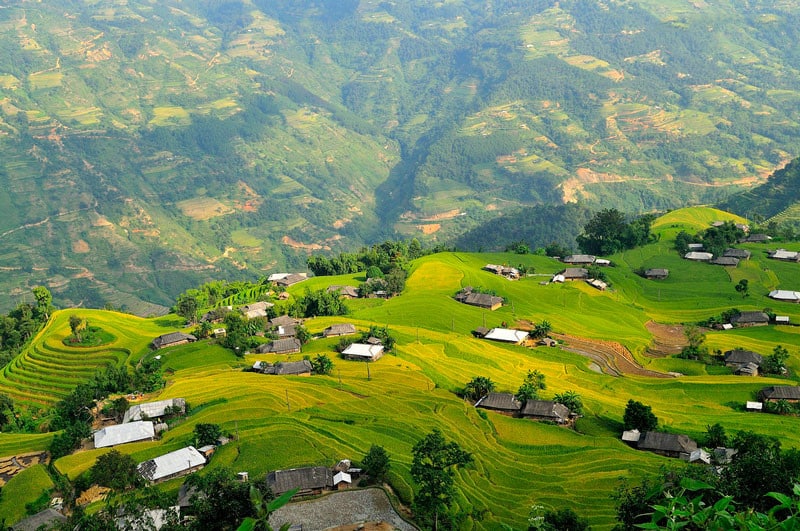 Sapa North-East Motorbike Tours to Ha Giang & Bac Kan Sapa North-East Motorbike Tours to Ha Giang & Bac Kan