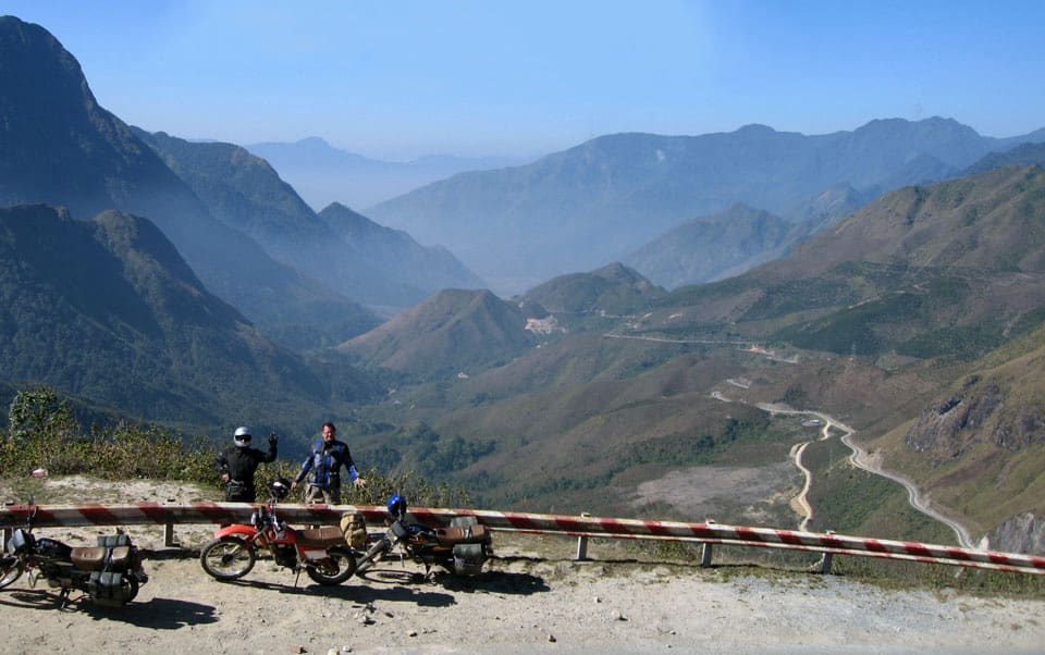 Sapa North-West Motorcycle Tours to Dien Bien Phu - Son La - Mai Chau Sapa North-West Motorcycle Tours to Dien Bien Phu - Son La - Mai Chau