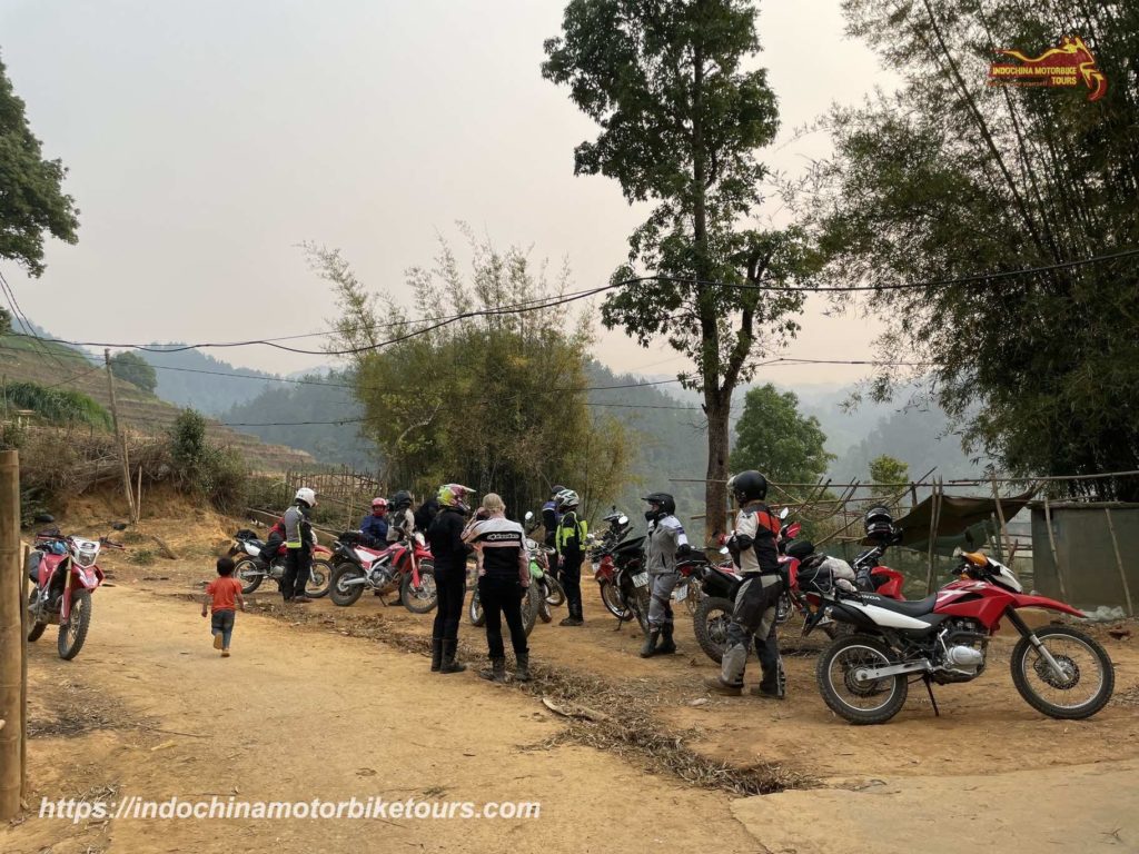 Sapa Offroad Motorbike Tour 5 SA PA MOTORBIKE TOUR TO MA TRA AND TA PHIN - HALF DAY