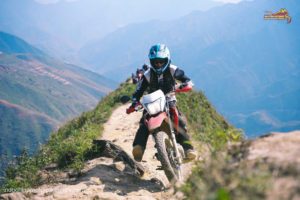Northwest Vietnam Motorcycle Tour via Pu Luong, Moc Chau, Ta Xua