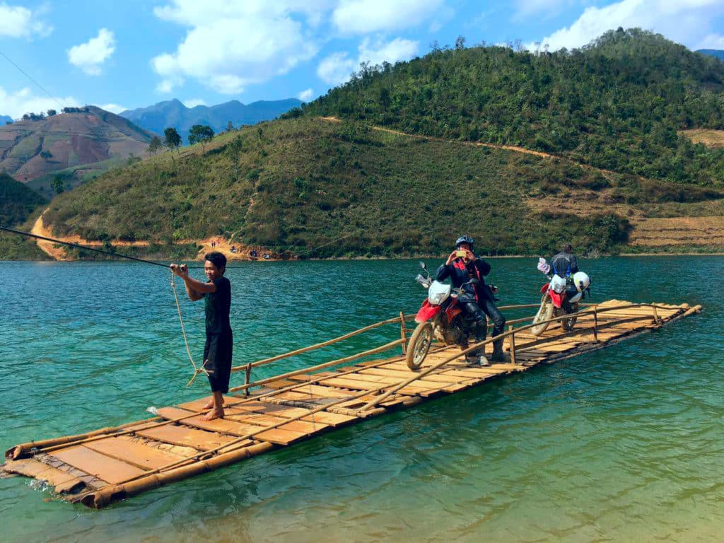 10 REASONS WHY YOU SHOULD TAKE A MOTORBIKE TOUR IN VIETNAM, LAOS, CAMBODIA 10 REASONS WHY YOU SHOULD TAKE A MOTORBIKE TOUR IN VIETNAM, LAOS, CAMBODIA