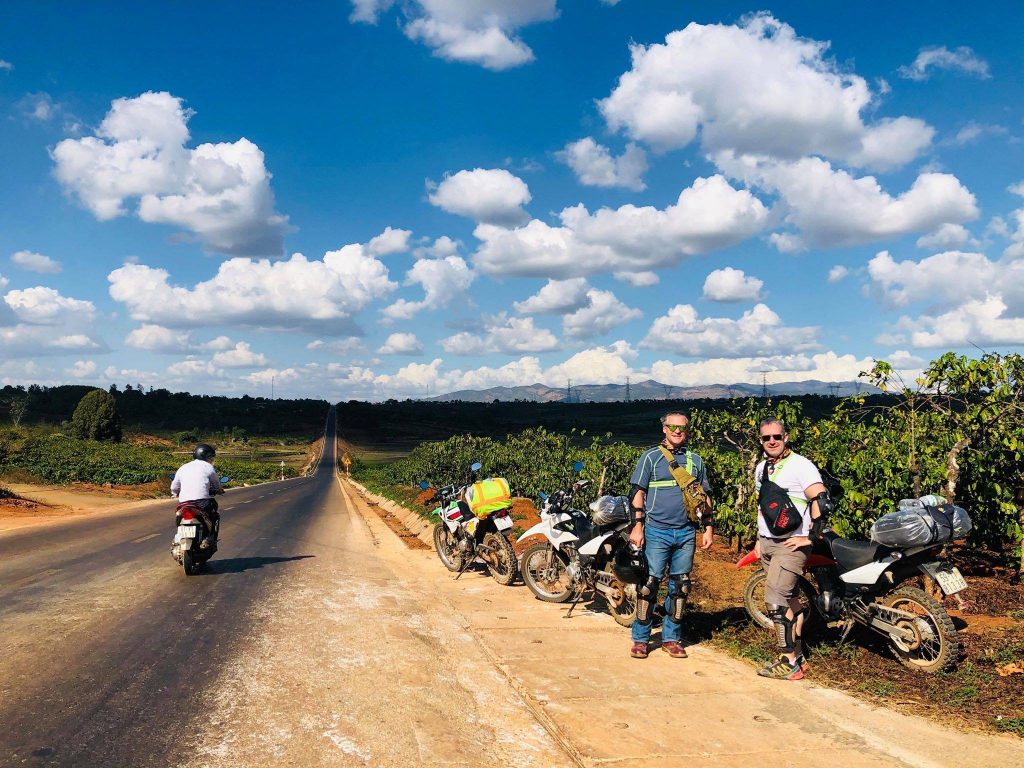 hanoi motorbike tour to saigon2 Speechless Hanoi Motorcycle Tour to Saigon - 12 Days