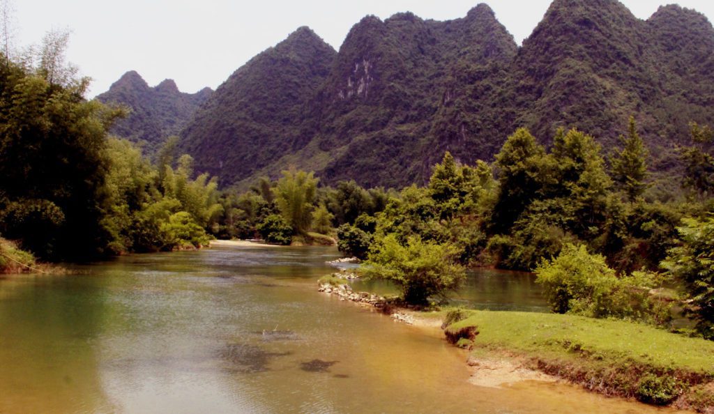 Top 8 Northern Vietnam Motorbike Tours from West to East You Must Do Top 8 Northern Vietnam Motorbike Tours from West to East You Must Do