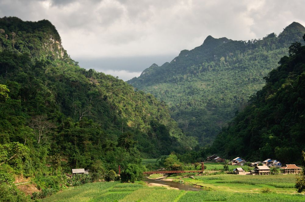 Cao Bang motorbike tour to Ba Be Lake Ha Giang Motorbike Tour to Cao Bang and Ba Be Lake