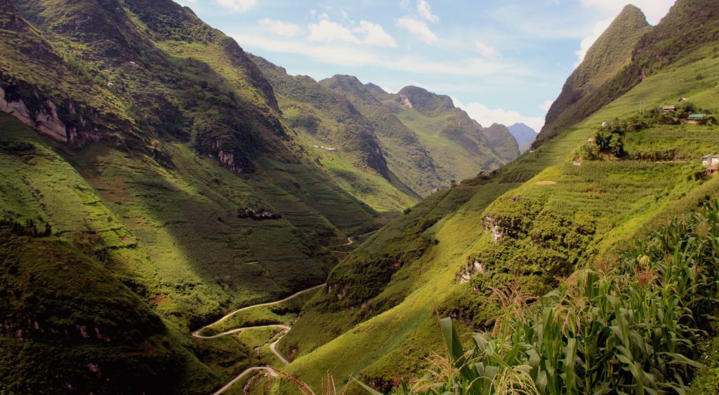Top 8 Northern Vietnam Motorbike Tours from West to East You Must Do Top 8 Northern Vietnam Motorbike Tours from West to East You Must Do