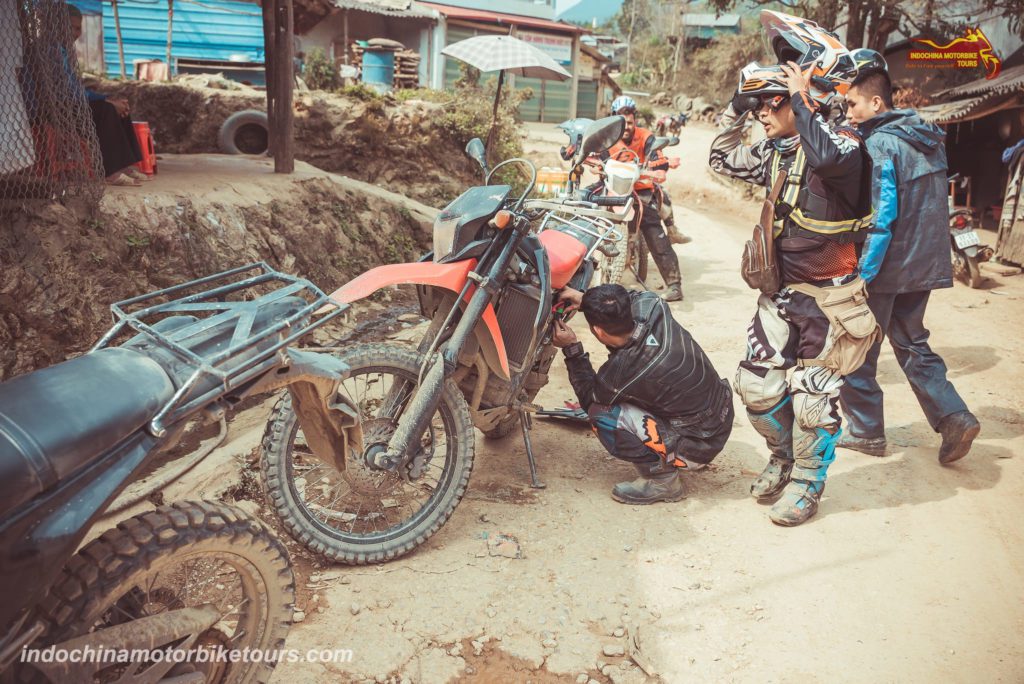 ha giang loop motorbike tour to dong van 1 Sapa North-East Motorbike Tour to Ha Giang – Bac Kan - Hanoi