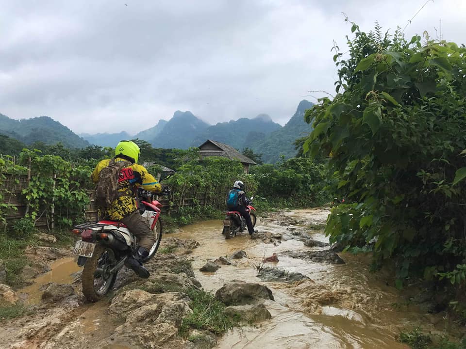 Vietnam Motorcycle Tour 002 Motorcycle Riding Emergency Tips – First Aids