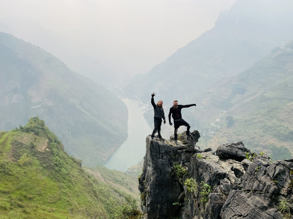 What To See in Ma Pi Leng pass While Riding Motorcycles? What To See in Ma Pi Leng pass While Riding Motorcycles