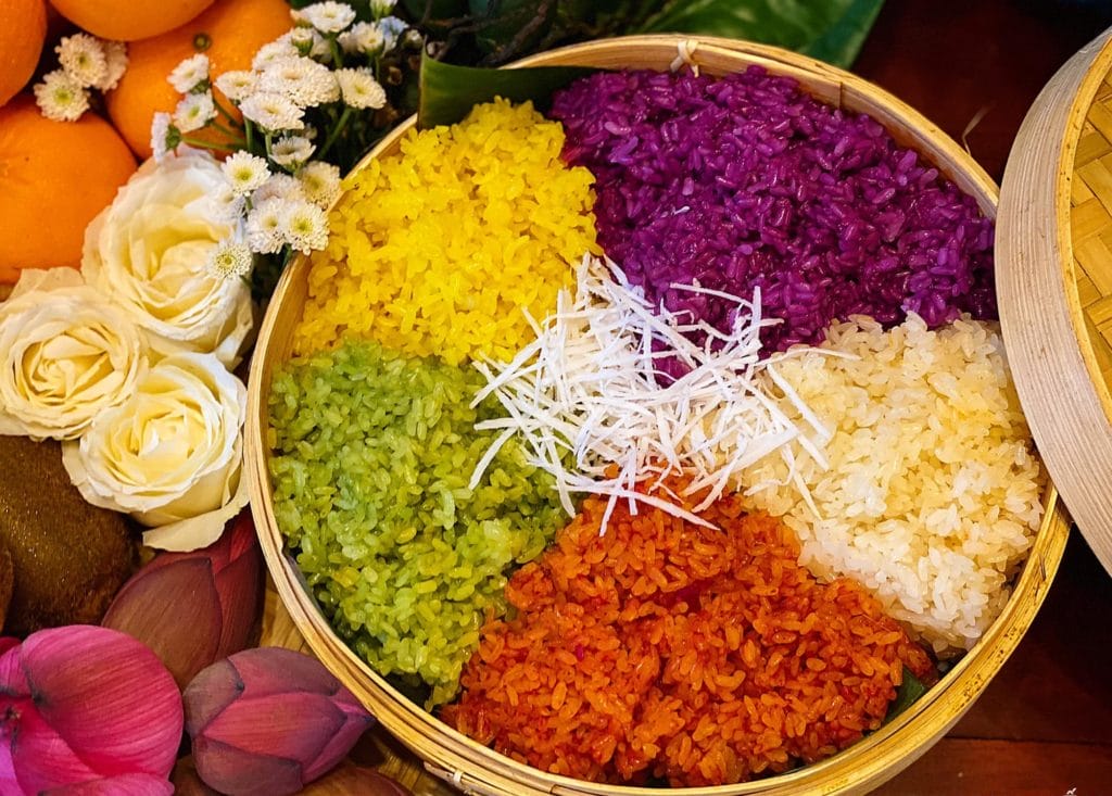 Top Best Local Foods In Hagiang You Must Try? Five Color Sticky Rice Top Best Local Foods In Hagiang You Must Try?